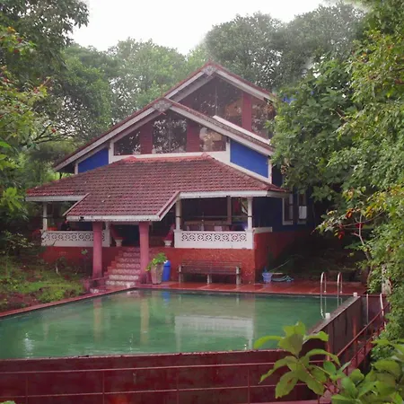 Mae Terra - 4Bhk Villa With Infinity Pool On Chorao Island